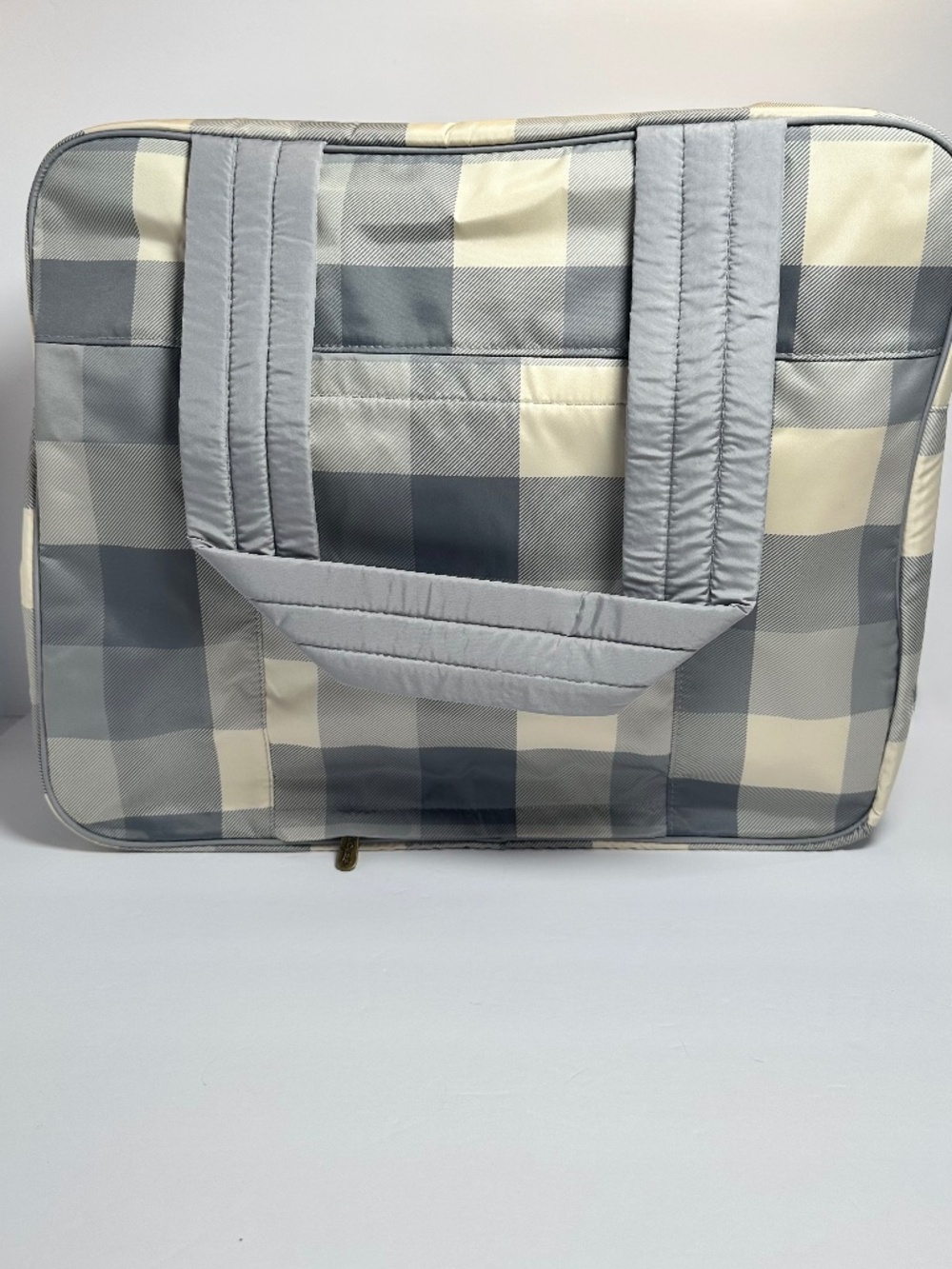 Thirty-One Voyager Tote NEW Brushed Check Travel Bag Weekend Carry On